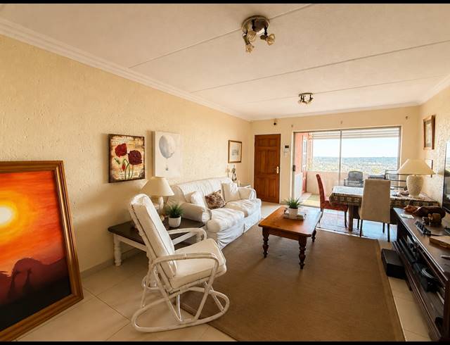 2 BEDROOM APARTMENT FOR SALE IN NORTHCLIFF